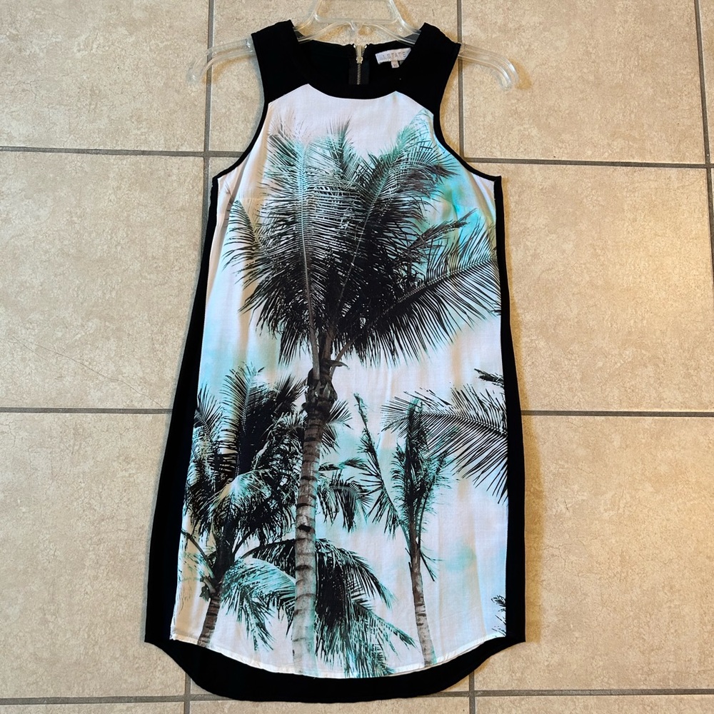 🌺Women’s summer dress size XS